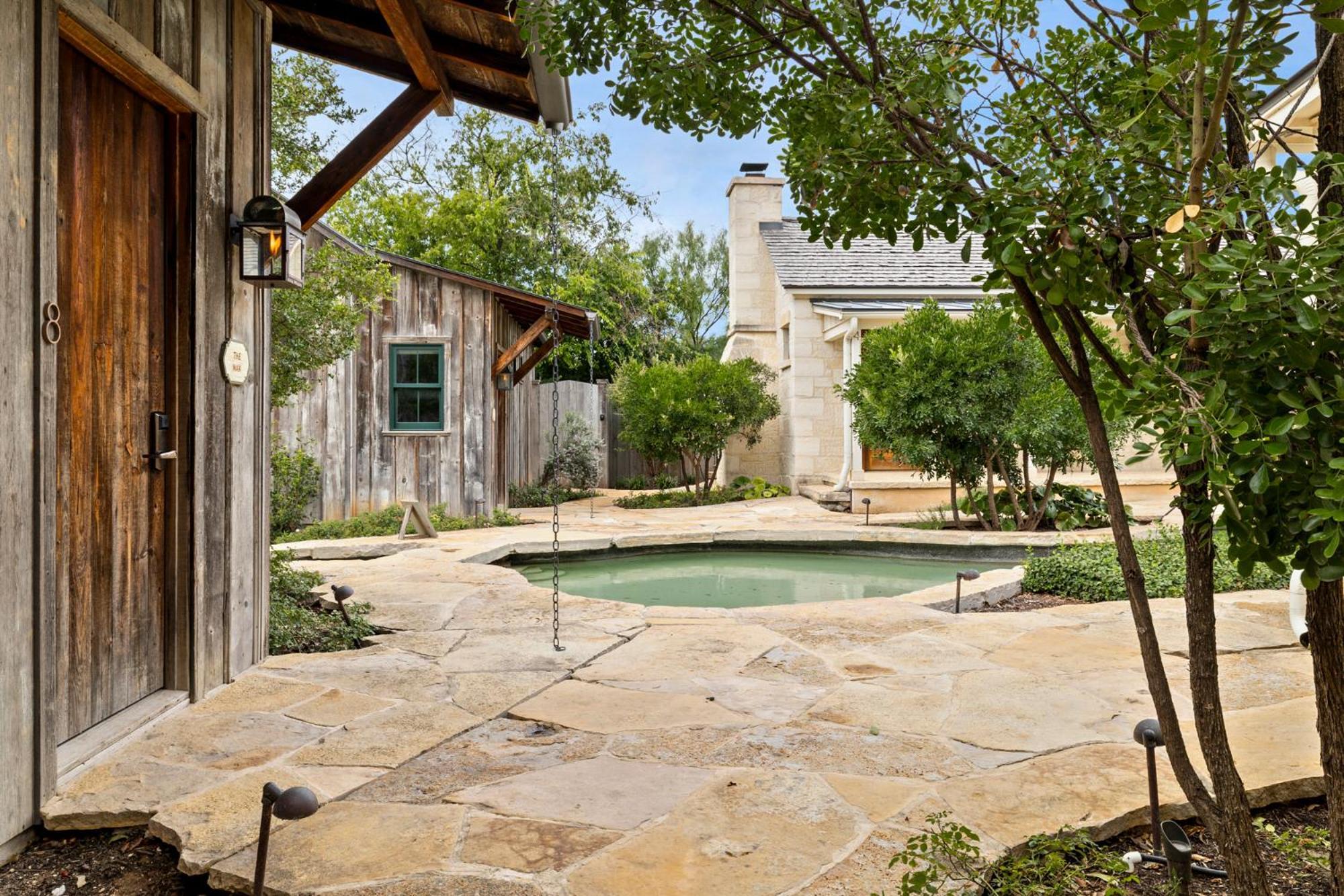 Blacksmith Quarters Fredericksburg